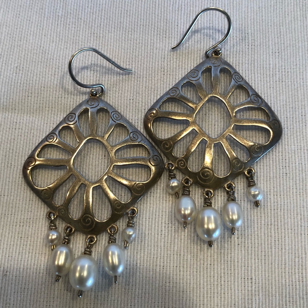 Silpada .925 Silver and Pearl Earrings